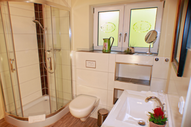 Ferienhaus Stobenstrasse Badezimmer