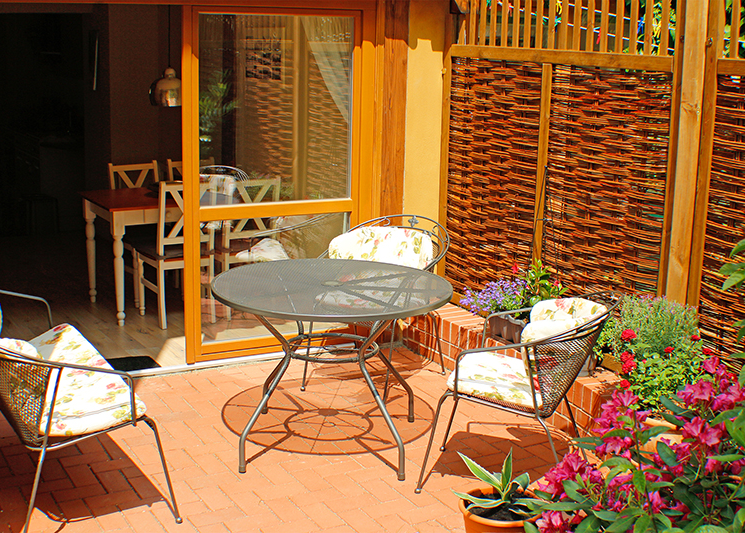 Terasse-neu Ferienhaus Stobenstrasse Gartenterrasse